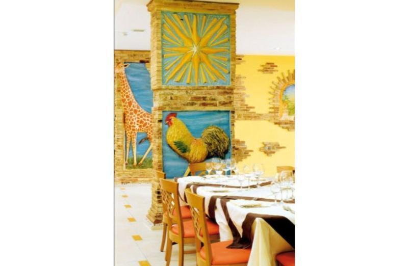 Hotel Cristina Rocca San Giovanni Extérieur photo