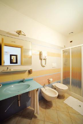 Hotel Cristina Rocca San Giovanni Extérieur photo