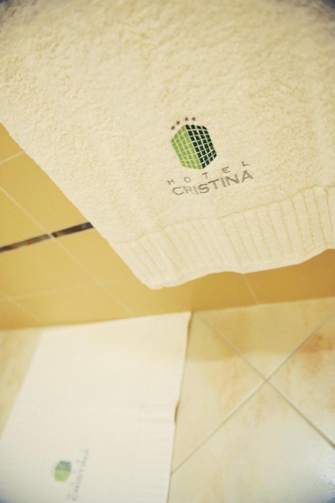 Hotel Cristina Rocca San Giovanni Extérieur photo