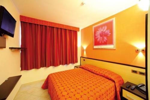Hotel Cristina Rocca San Giovanni Extérieur photo